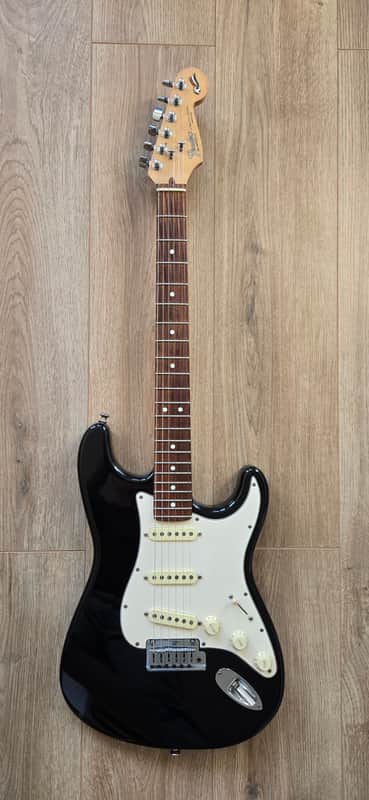 Fender 40th Anniversary American Standard Stratocaster with Rosewood Fretboard 1994 - Black image 1