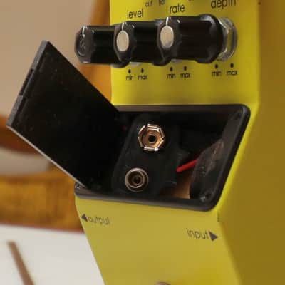 Fender Starcaster Chorus 2000s - Yellow image 7