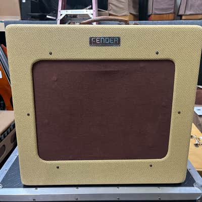 Fender 1952 Bassman Guitar Amp (Re-Tweed) - Local Pickup Only!