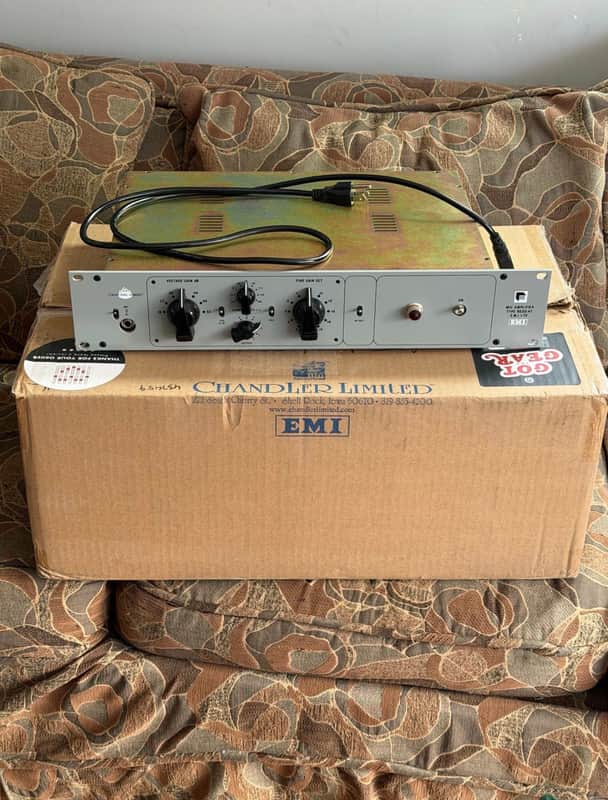 Chandler Limited REDD.47 2010s - Gray image 1