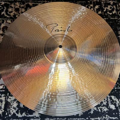 Paiste 20" Signature Fast Crash Cymbal - Traditional image 1