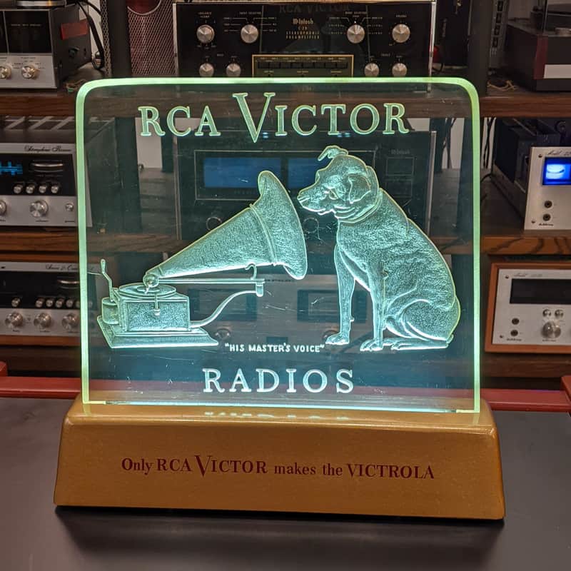 RCA VICTOR 1940’s Lucite Lighted Sign image 1