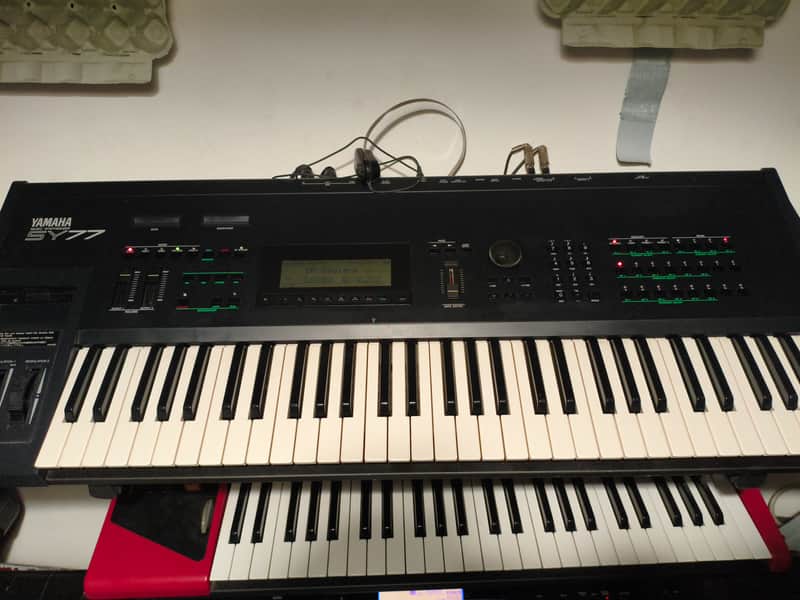 Yamaha SY77 Synthesizer | Reverb France
