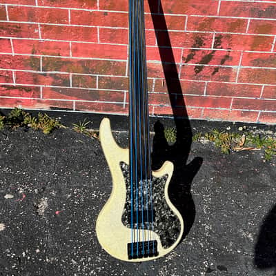 Curbow Retro Petite 5-String Fretless 1995 Greg's original USA made Pearl White Sparkle Petite 5 ! image 2