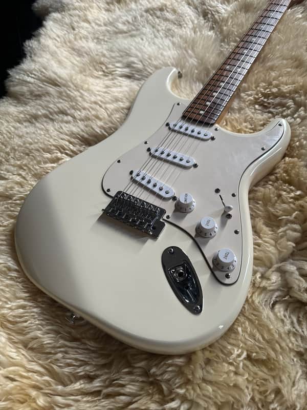 2003 Fender Standard Stratocaster MIM - Arctic White Made in Mexico Strat Excellent Condition image 1