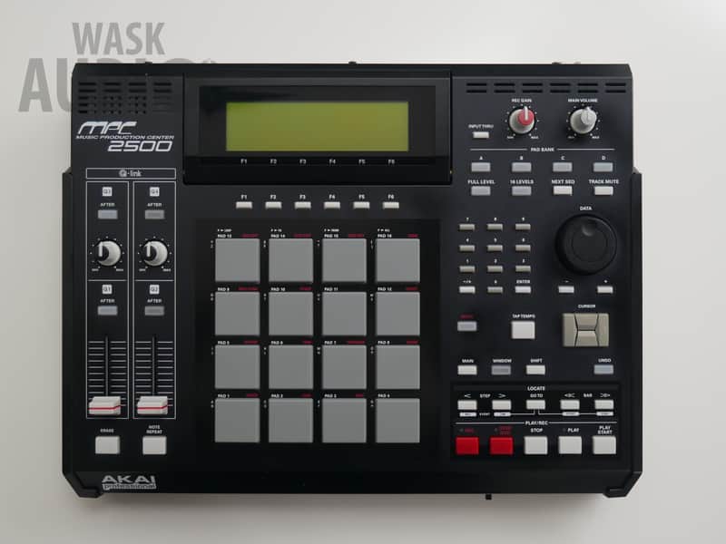 Akai MPC 2500 // Serviced // JJOSXL // 128MB // Black image 1