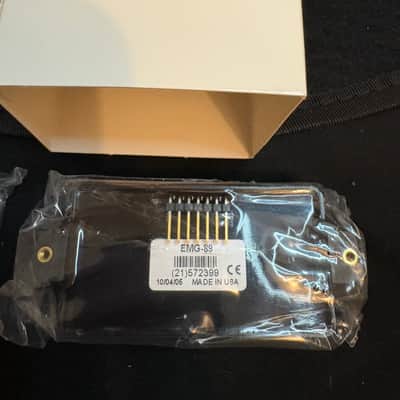 EMG 89 & 89R Active Pickup Set - Black Calibrated Bridge & Neck Pair (Open Box / Mint Sealed Pickups) image 4