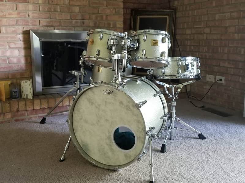 Yamaha Maple Custom Absolute Drum Set image 7