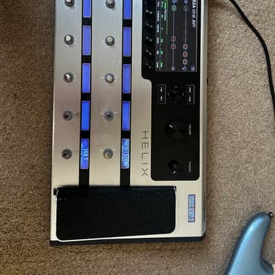 Line 6 Helix platinum 2024 - Platinum LTD image 1