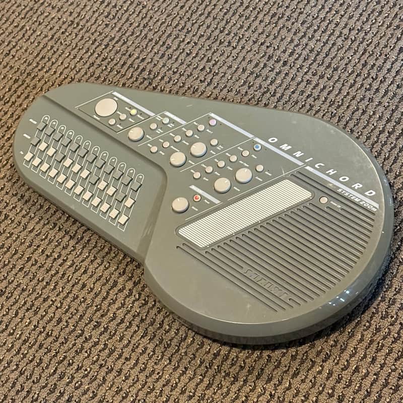 Suzuki OM-200M Omnichord 1989 - Gray image 1