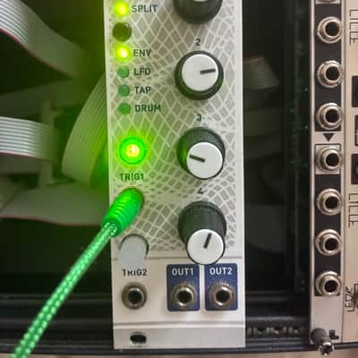 Mutable Instruments Peaks 2015 - 2017 - Silver image 4
