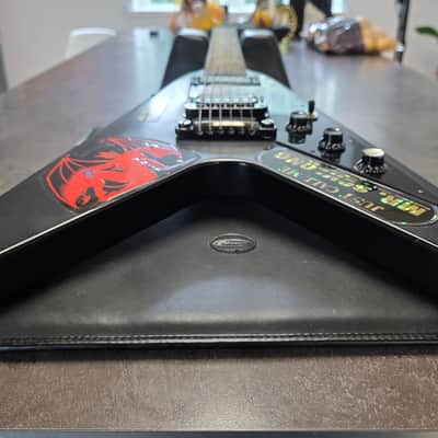 Gibson Gothic Flying V 1999 EX BLACK LABEL SOCIETY MUSIC VIDEO STAGE PLAYED OZZFEST ARTIST OWNED TOUR GUITAR Custom Graphics image 10