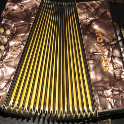 Hohner Club II Vintage Two Row C/F Diatonic Button Accordion image 5