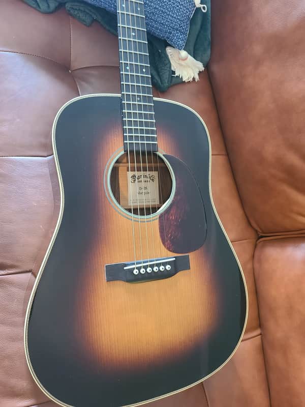 Martin D-28 Marquis