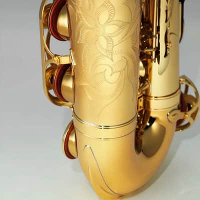 Yamaha YAS-480 Intermediate Alto Eb Saxophone - Gold Lacquer image 8