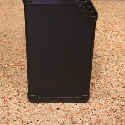 Line 6 Spider V60 Combo Guitar Amplifier image 5