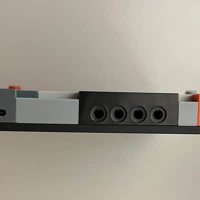 Teenage Engineering EP–133 K.O. II - Grey image 2