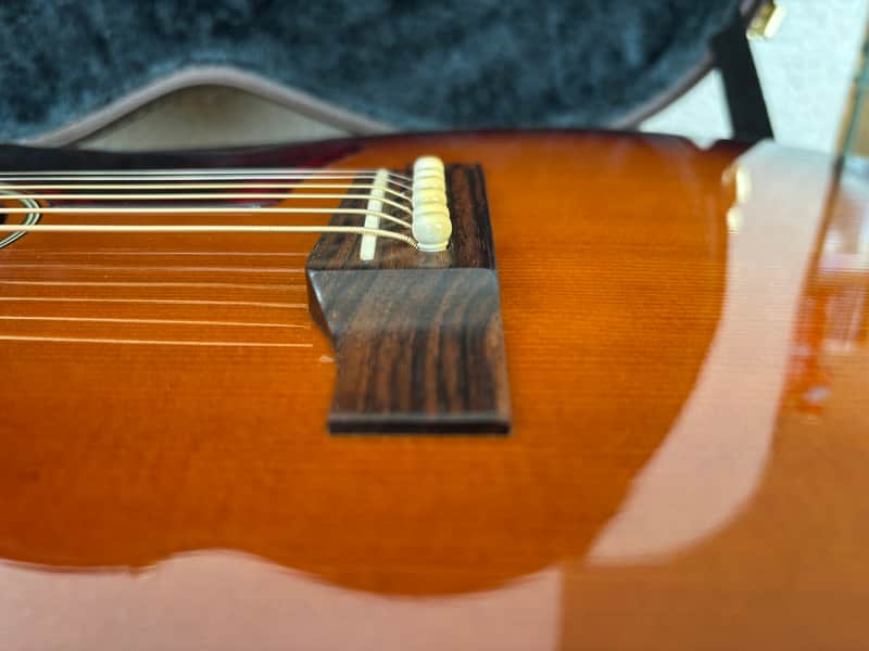 K.Yairi RSL-701 Bearclaw Spruce/Mahogany (Gibson LG-2 Style) 2011