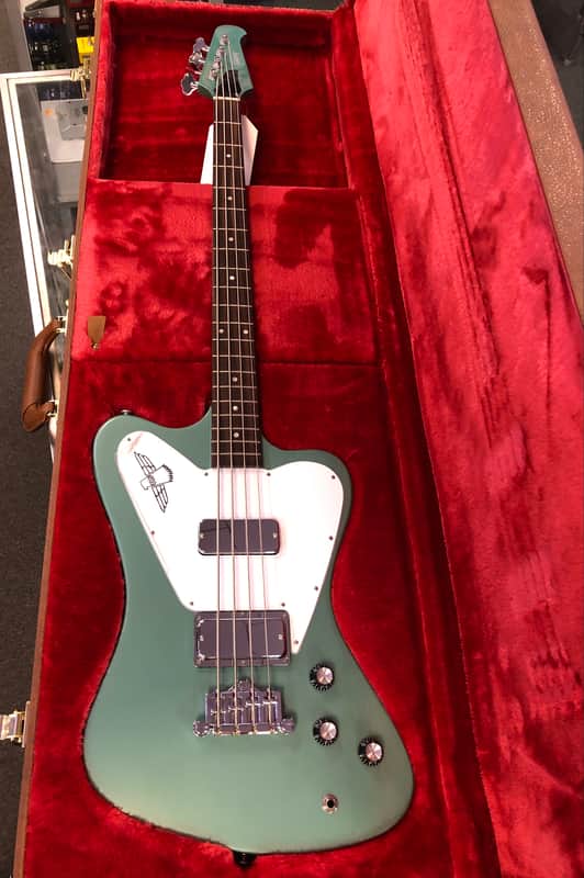 Gibson Thunderbird Bass Guitar - Inverness Green with Non-reverse Headstock image 1
