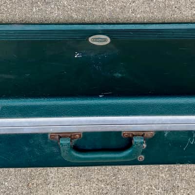 Bundy Alto Saxophone Red Label #456498 w/ Green Case USA image 9