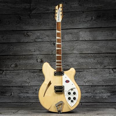 Rickenbacker 360 - Mapleglo image 2