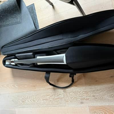 Mint Condition Yamaha SVC 210 Electric Cello in Pearl White image 4