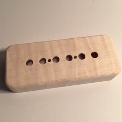 Guilford Flame Maple Pickup Cover for Seymour Duncan/PRS and others - 1 cover  Natural Wood image 2