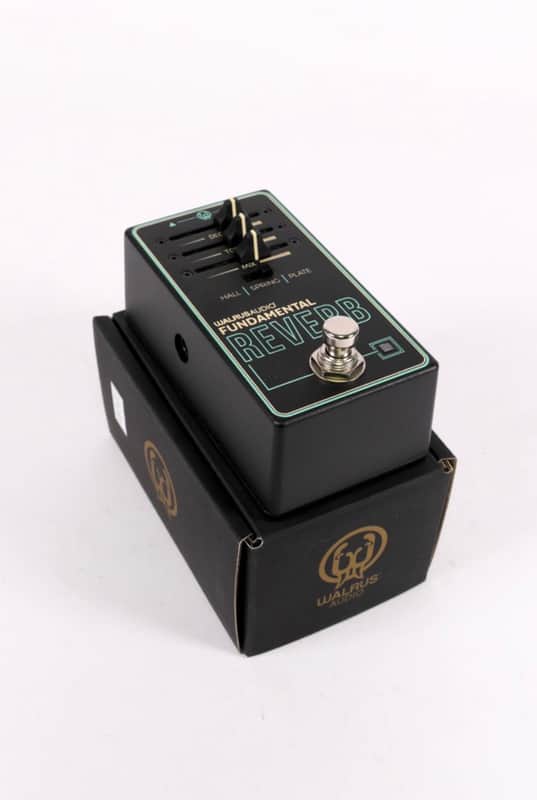 Walrus Audio Fundamental Reverb