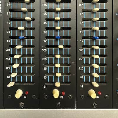 API 560 500 Series 10-Band Graphic Equalizer Module 2004 - Present - Black image 2