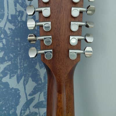 Taylor 356 CE 2016 - Satin, gloss top image 7