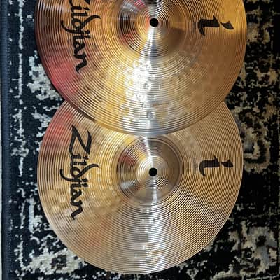 Mint Zildjian 13" I Family Hi-Hat Cymbals (Pair) - Traditional image 1