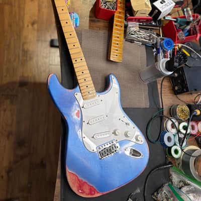 Fender American Stratocaster Neck 2026 - Red White undercoat with 2k imperium blue sparkle relic image 2