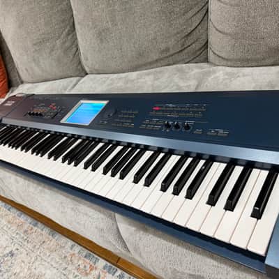 Korg Triton Extreme 76