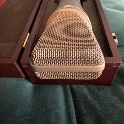 Neumann U 87 Large Diaphragm Multipattern Condenser Microphone 1967 - 1985 - Nickel image 8