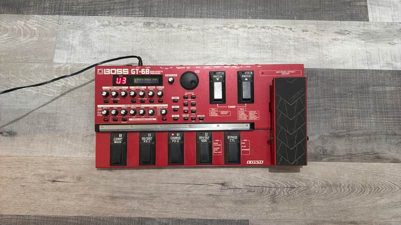 Boss GT- 6B Bass Effects Processor | Reverb