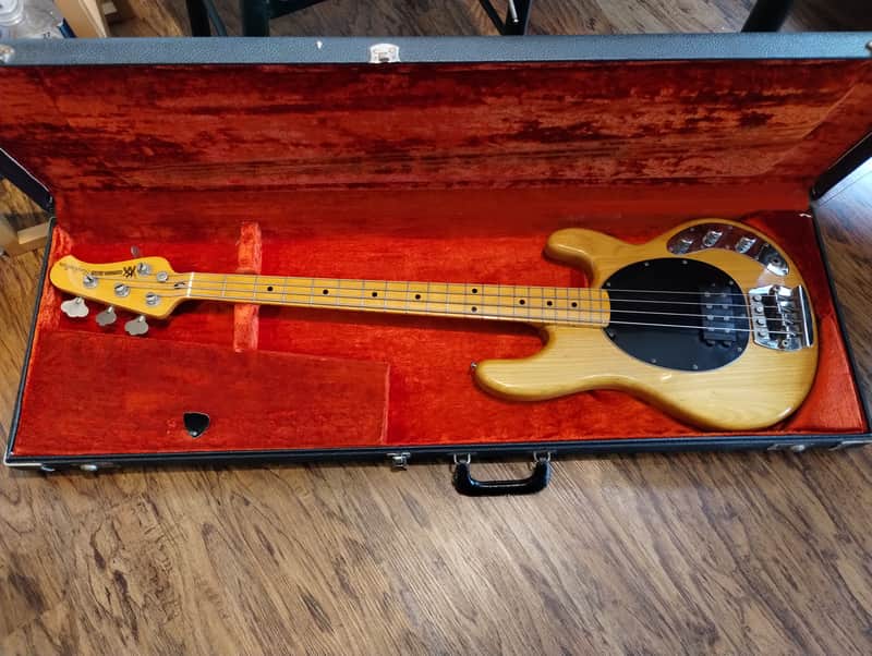 Music Man StingRay with Maple Fretboard 1978 - Natural image 1