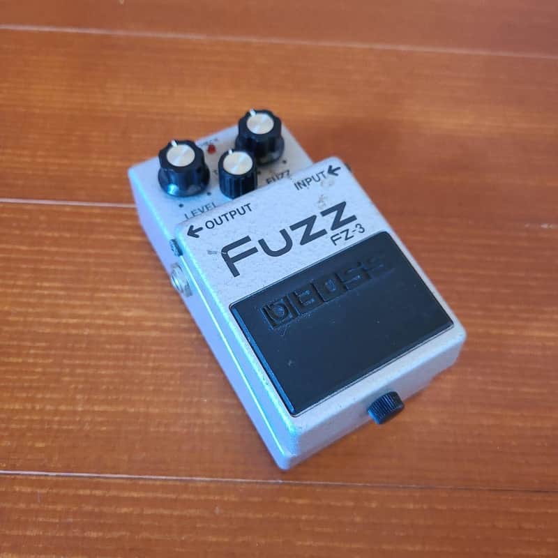 Boss FZ-3