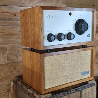 KLH Model Eight MCM Tuner / Radio With Speaker image 2