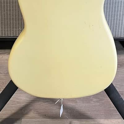 Fender Musicmaster with Rosewood Fretboard 1974 - Olympic White image 9