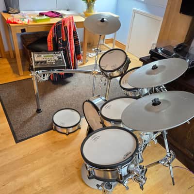 Roland TD-20KX V-Drums Electronic Drum Kit TD-20X Module W/4 Toms KD-140 image 9
