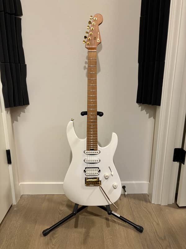Charvel Pro-Mod DK24 HSS 2PT CM 2024 - Snow White with Gig Bag image 1