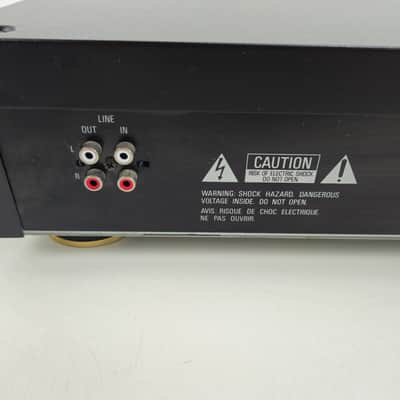 Denon - DRS-810 - Stereo 3 Head Cassette Deck - Horizontal Loading image 10