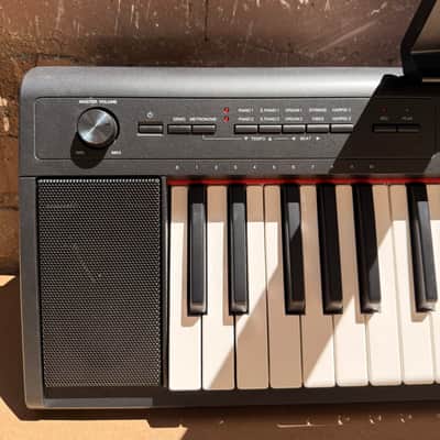 Yamaha Piaggero NP-12 61-Key Portable Digital Piano Bundle w/ Pedal, Bench & Power Supply image 3