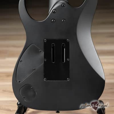 Ibanez RGRB720 RG Iron Label 7-String Tremolo Guitar – Black Flat image 7