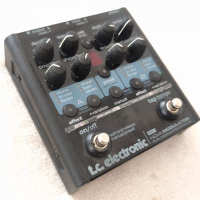 TC Electronic NOVA Modulator NM-1 Dual Modulation Effects image 3