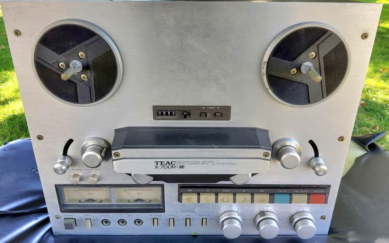 Vintage mid 80s Teac X-700R reel to reel tape player recorder with DBX-1 and 4 reels of tape. image 1