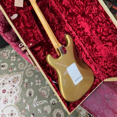 Fender American Vintage '57 Stratocaster 1998 - 1999 - Aztec Gold image 12