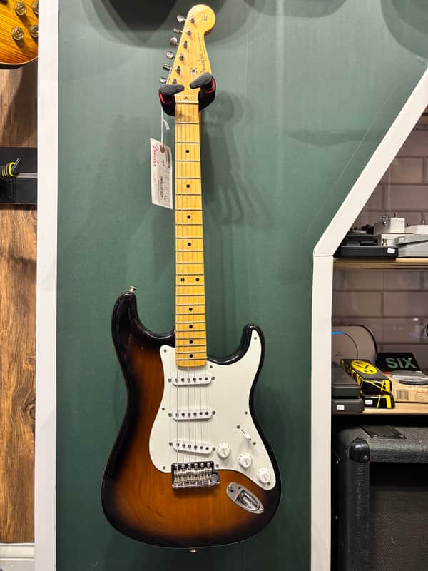 Fender American Original '50s Stratocaster with Maple Fretboard 2018 - 2022 - 2-Color Sunburst image 1