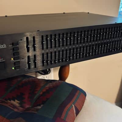SoundTech ST-62EQ 2-Channel 1980's Equalizer image 2