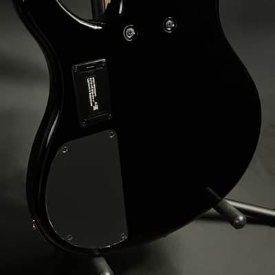 Yamaha TRBX305BL 5-String Electric Bass Guitar Gloss Black Finish image 11
